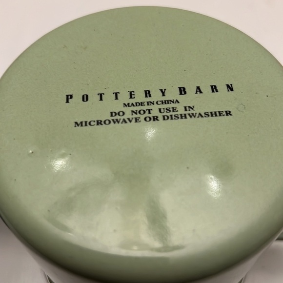 Pair of Pottery Barn Enamel Oversized Camper Mugs - Picture 8 of 12